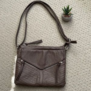 Denver Hayes cross body purse